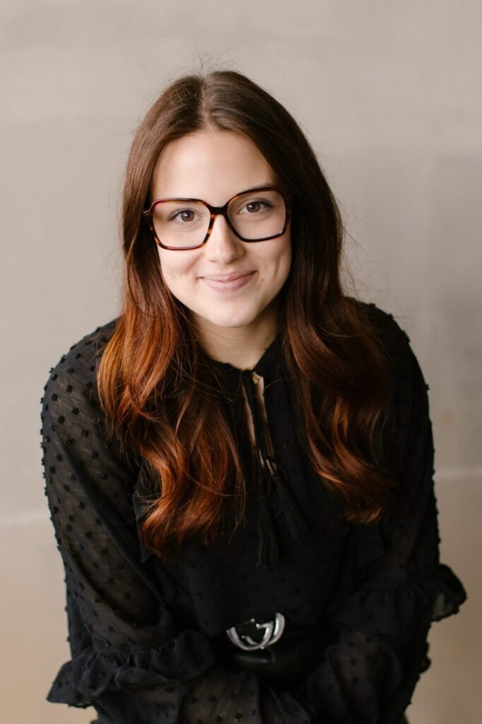 Portrait de Chloé, coiffeuse chez Maison H